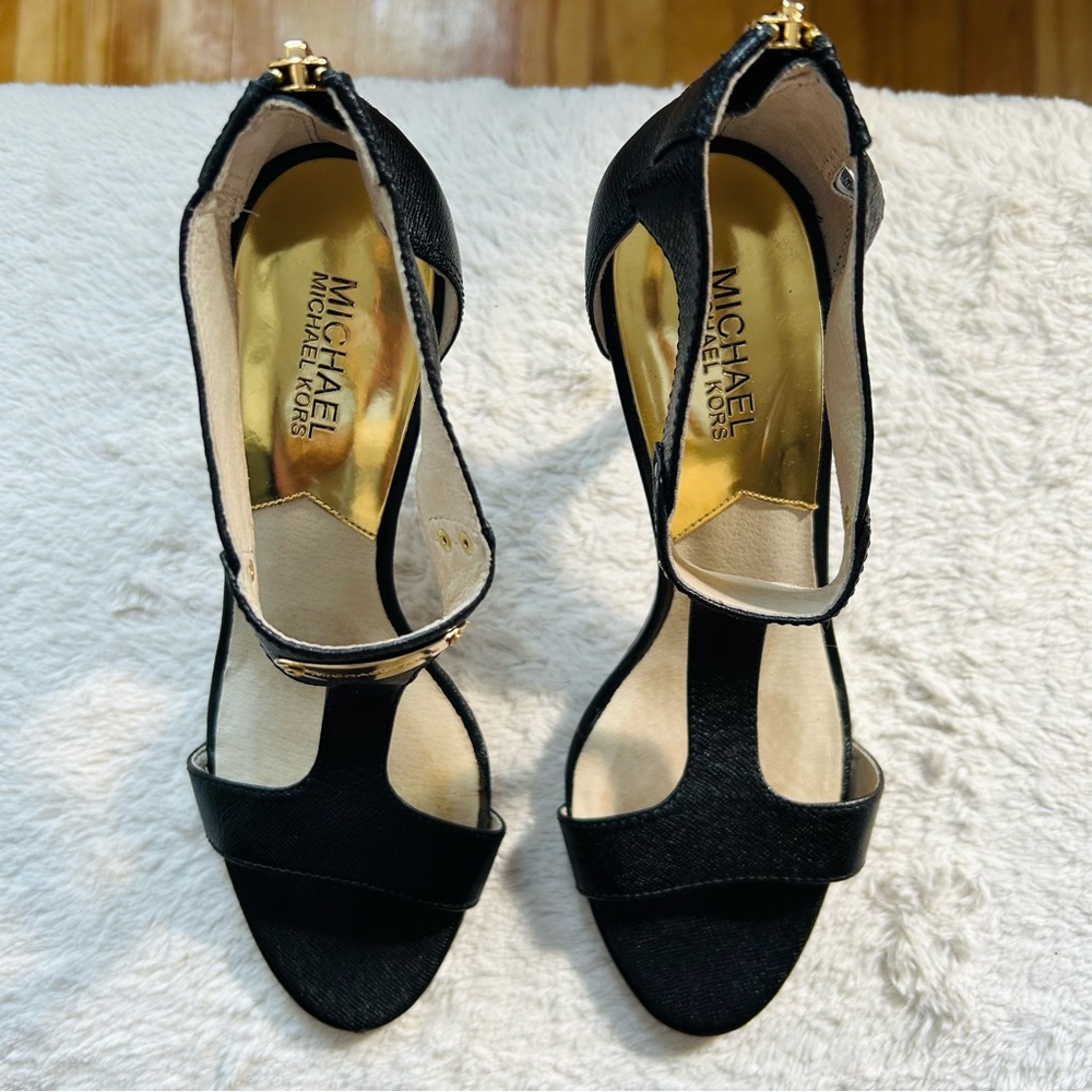 Michael Kors Black Heels Elegant Design